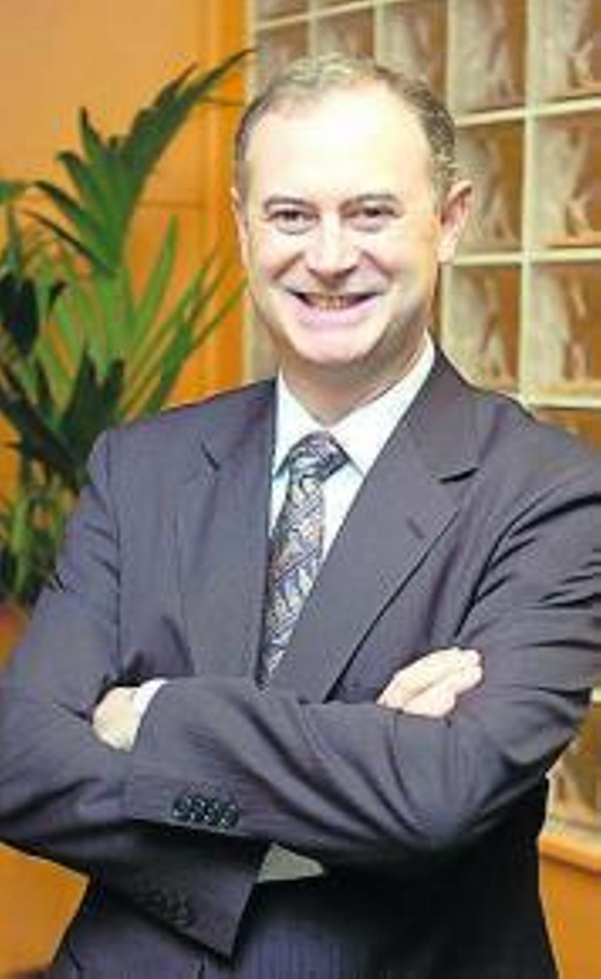 Enrique Moradiellos.