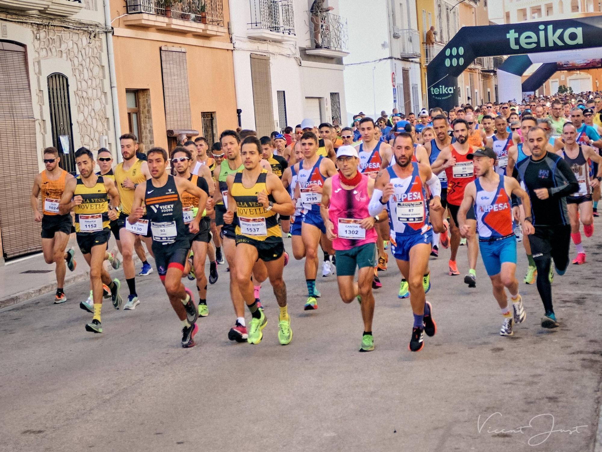 Búscate en la XI Cursa Solidària de Beniarjó