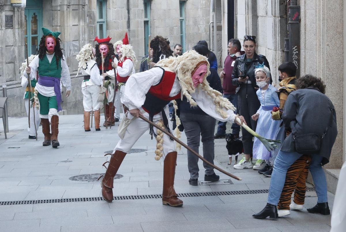 Vigo arranca su Entroido entronando al COVID
