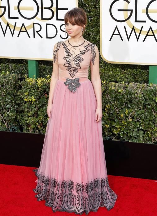 Arrivals - 74th Golden Globe Awards