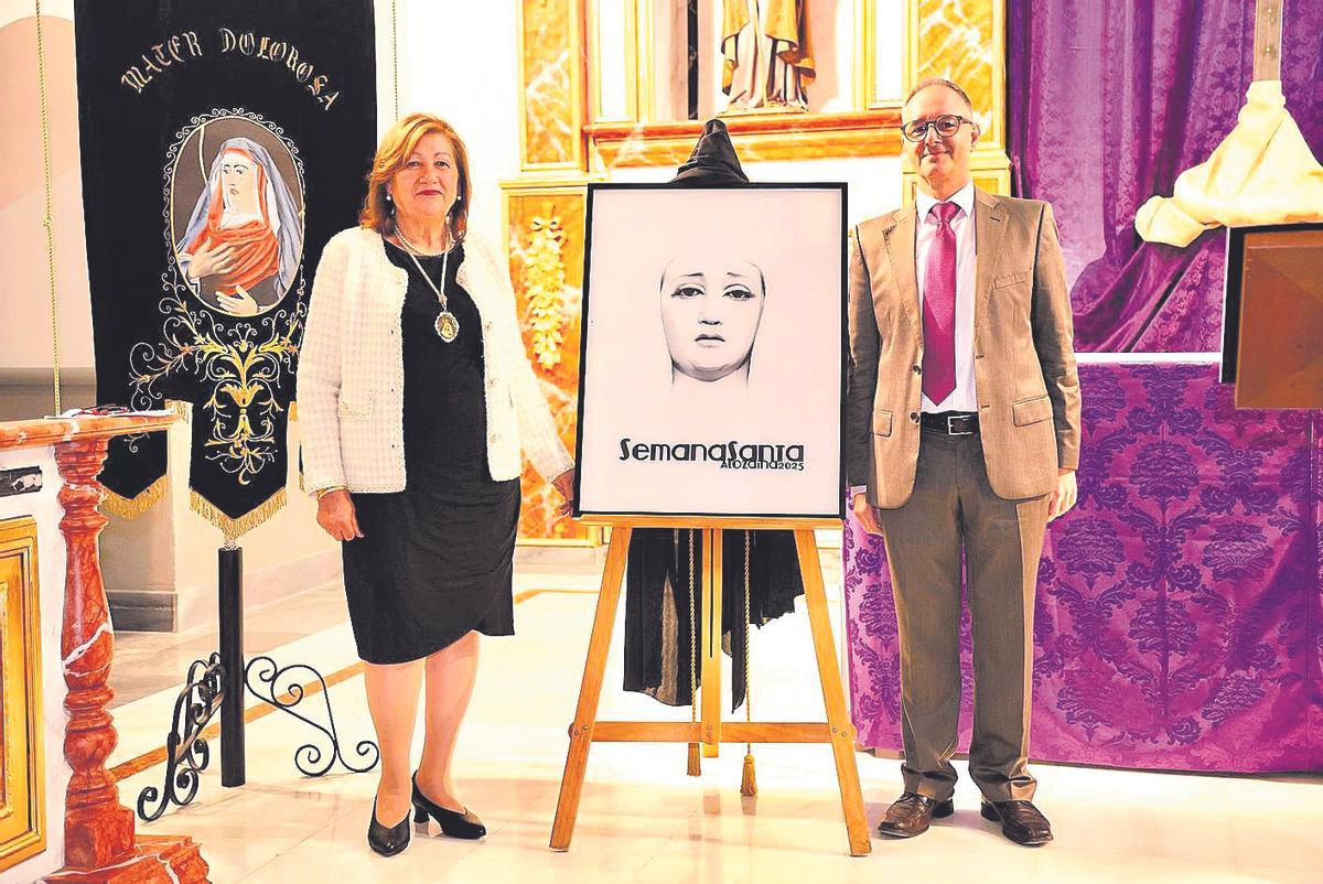 El pregonero también es el autor del cartel, una fotografía de la Virgen de los Dolores.