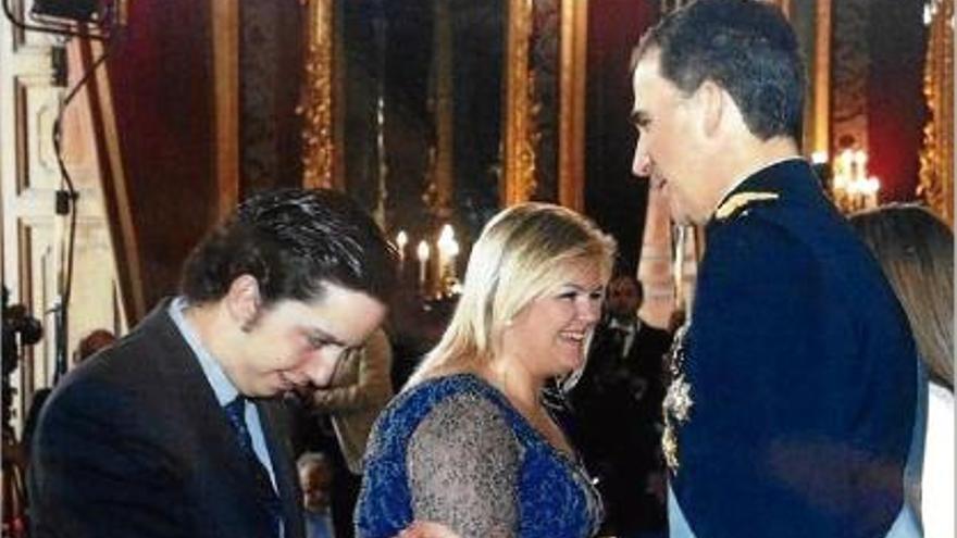 El &quot;petit Nicolás&quot; va assistir a la coronació del rei Felip VI.