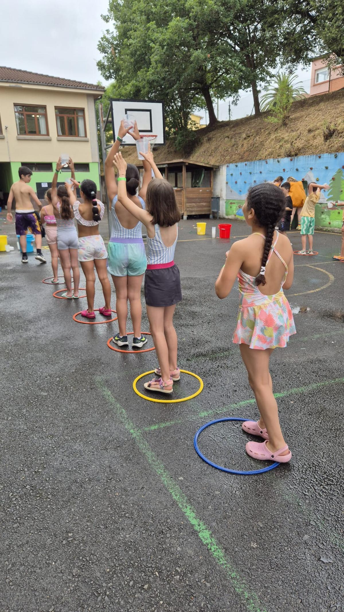 Actividades en el colegio Bernardo Gurdiel.