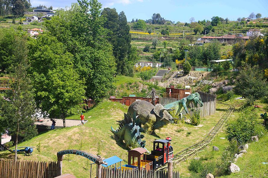 Viaje por el parque de atracciones más próximo a Galicia