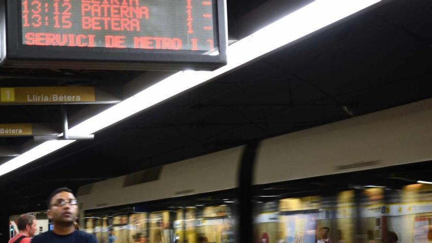 Paros parciales en el metro desde el día 14 diciembre