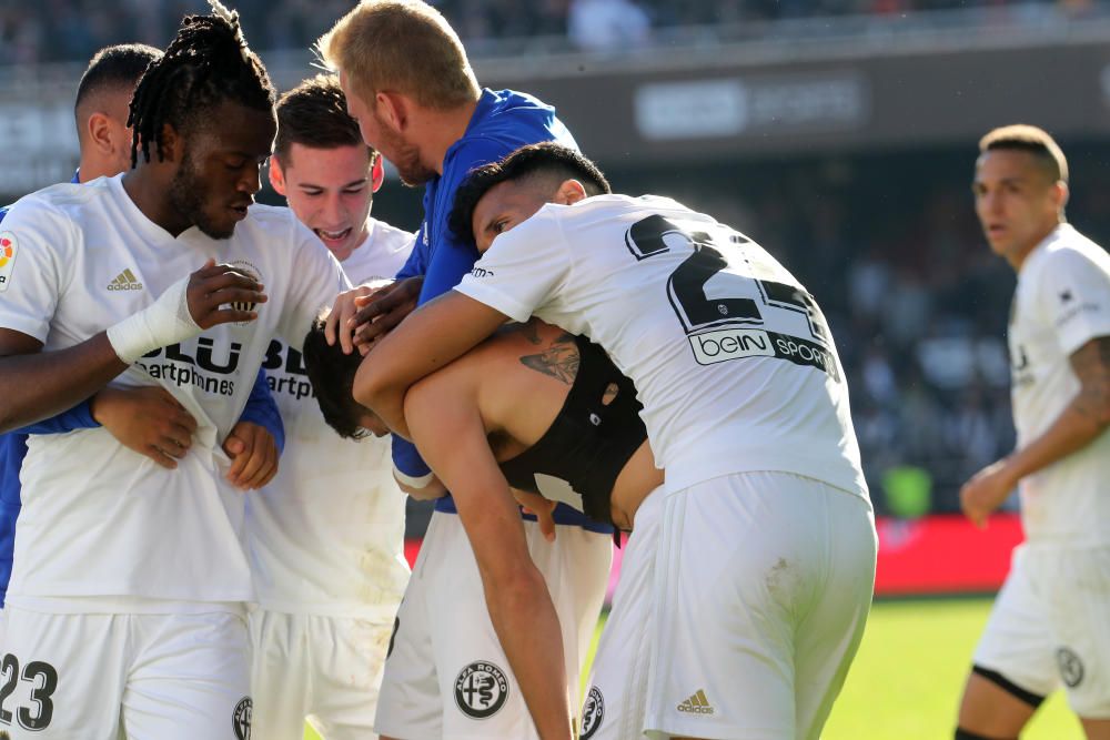 Valencia - Huesca, la celebración del gol de Picci