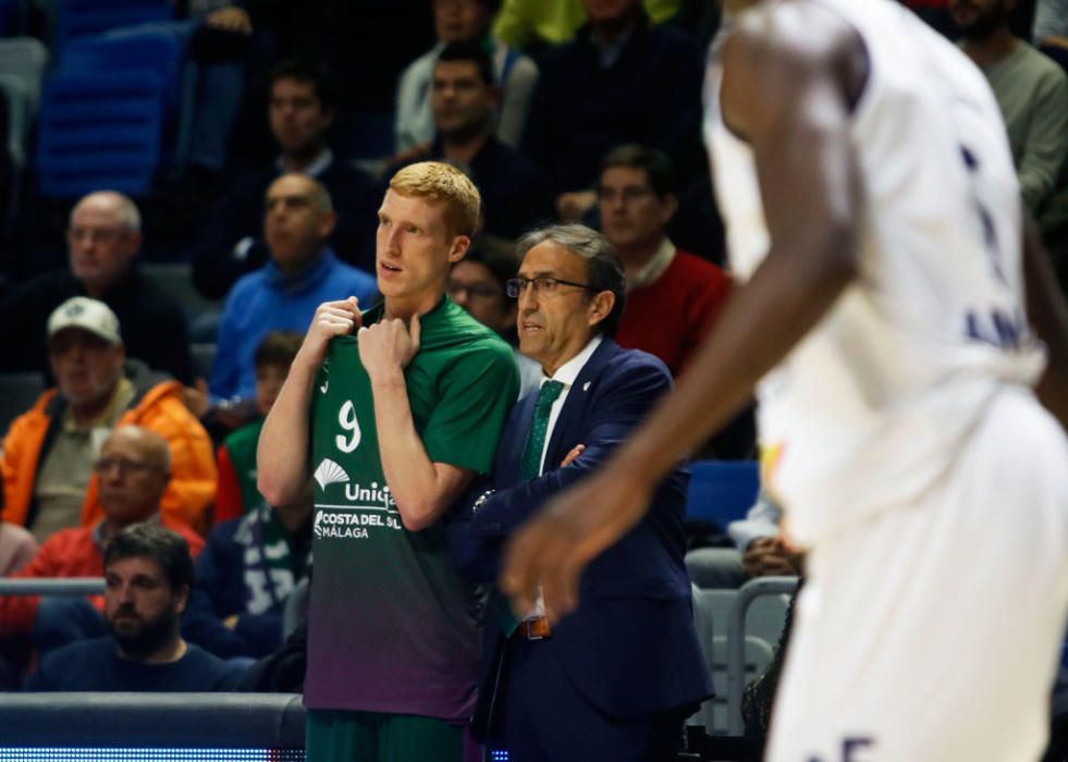 Alberto Díaz, Jaime Fernández y Rubén Guerrero aúpan al Unicaja en el último cuarto para sumar una nueva victoria europea ante el MoraBanc que deja a los verdes a un paso de los cuartos de final y con serias opciones de acabar campeón de grupo.