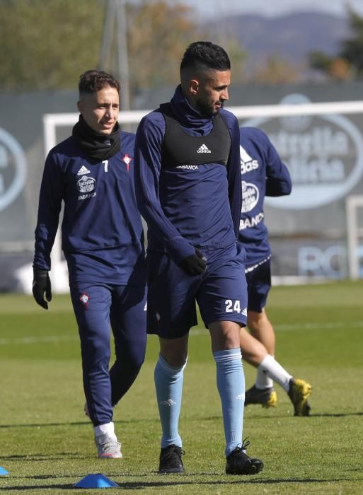 Entrenamiento del Celta en A Madroa, con presencia de Michel Salgado