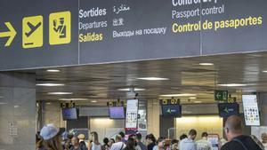 La immigració és el principal motiu per imposar controls a Schengen