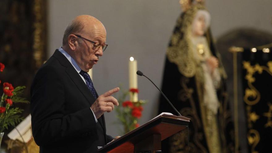 Lebrato, durante la lectura de su pregón.