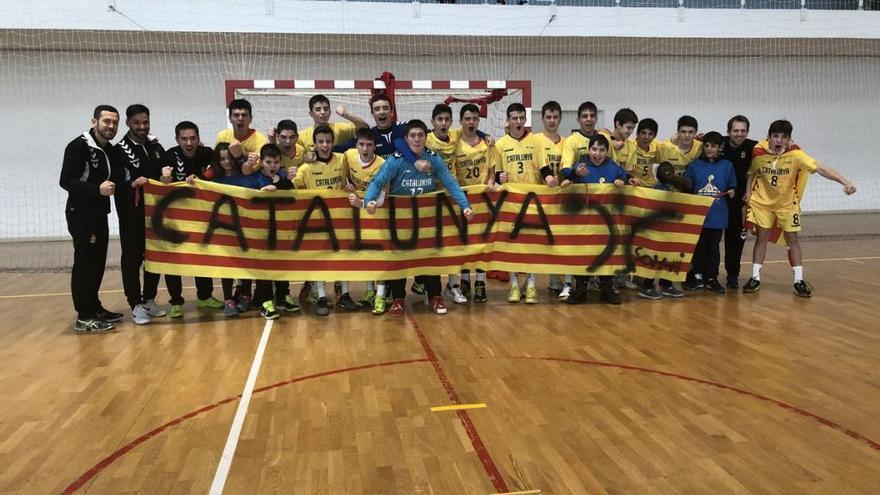 Baguer lidera la selecció catalana infantil d&#039;handbol cap al títol estatal