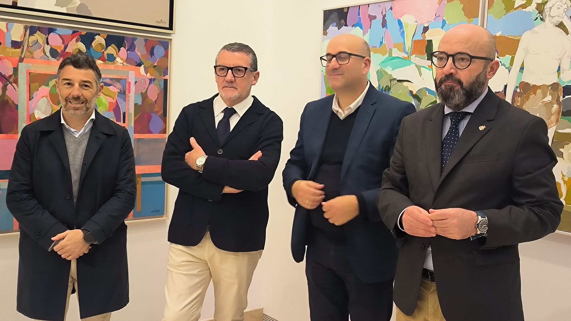 El Museo de Arte de la Diputación (MAD) de Antequera acoge la muestra ‘Vivir, crear, viajar’, que reúne 56 obras del pintor antequerano David Sancho. La exposición, de entrada gratuita, se puede visitar en las salas temporales de la planta baja del museo hasta el 25 de mayo