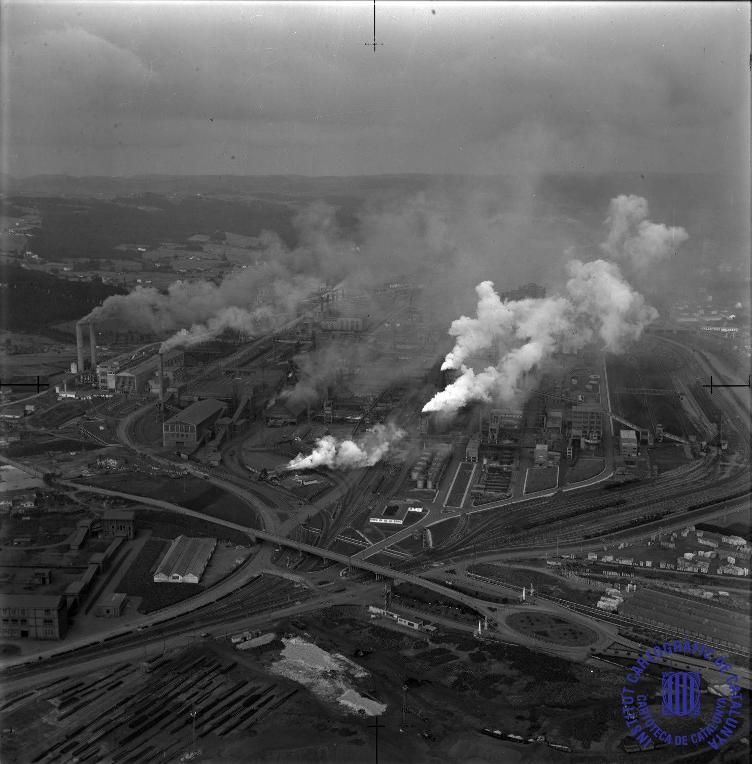 Un vuelo al pasado: así era Asturias, desde el aire, en 1962