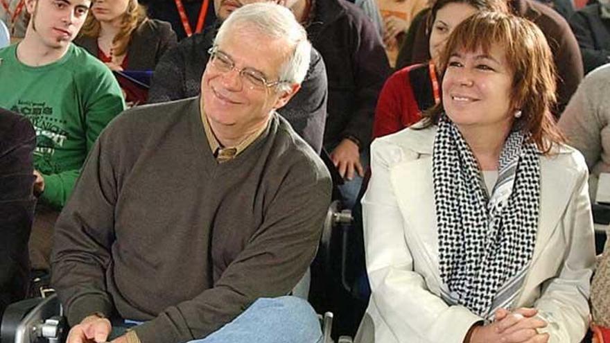 Borrell y Narbona se han casado este verano