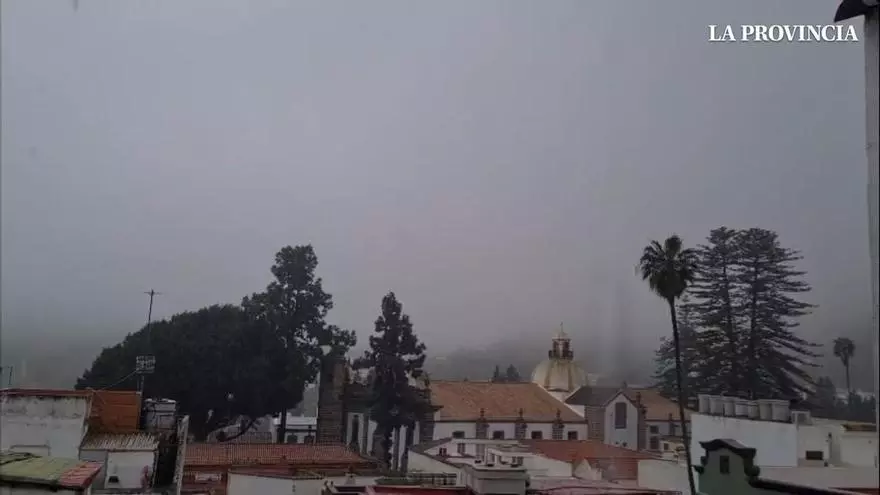 Teror amanece lluvioso y fresco