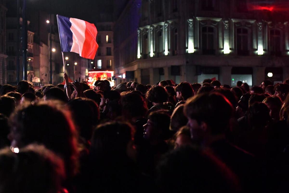 Disturbios en Francia tras la victoria de la ultraderecha en la primera vuelta de las legislativas