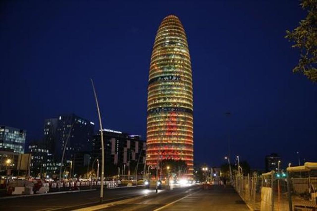 «La torre Agbar és el campanile que marca les Glòries» «El valor identitari dels Encants sha mantingut»_MEDIA_2