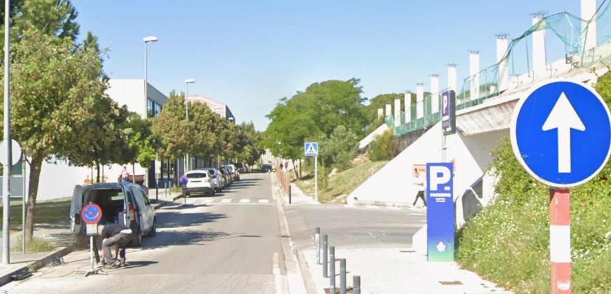 "Penso que l'Ajuntament hauria de parlar amb l'empresa que gestiona el pàrquing", reflexiona l'autor de la carta.