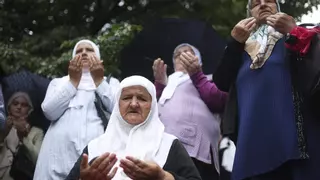 Los niños de Srebrenica, 30 años después: las cicatrices del genocidio y una verdad histórica en disputa