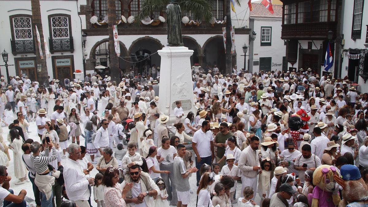 Aspecto que presentaba esta mañana la 'plaza de La Habana' de la capital palmera.