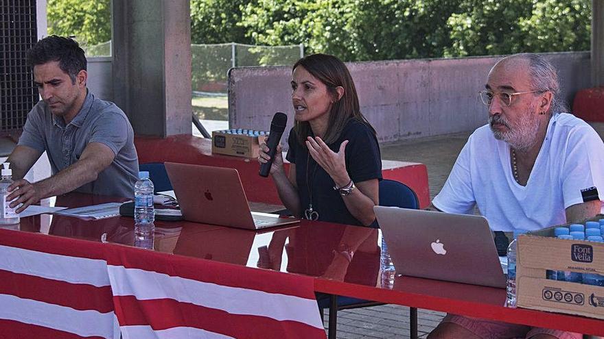 Imatge de l&#039;assemblea en la qual es van convocar les eleccions