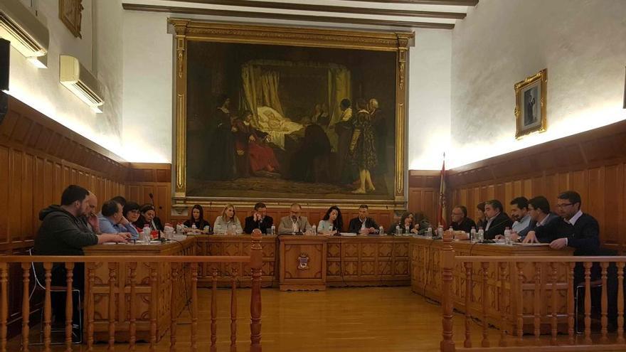 El Ayuntamiento de Caravaca aprueba en el último Pleno el presupuesto para 2018, que asciende a 23,7 millones
