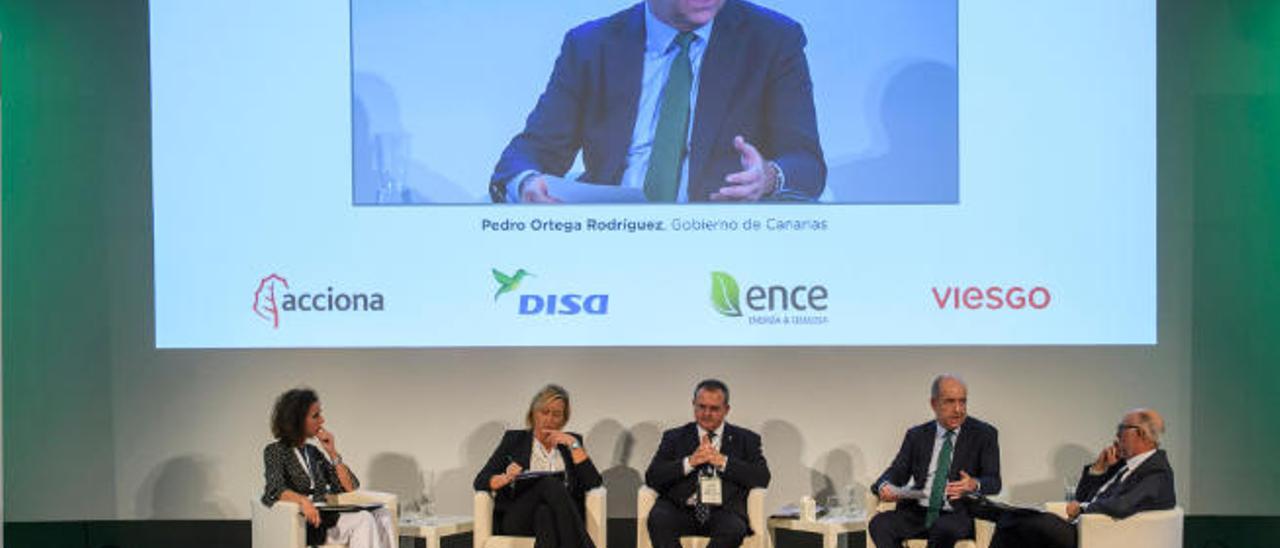 Madrid asegura los fondos europeos de la subasta eólica pendiente desde marzo