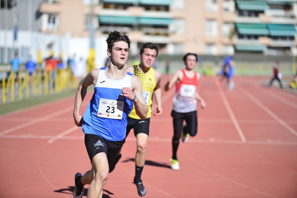 Atletismo nacional Máster sábado en la pista de Atletismo de Cartagena