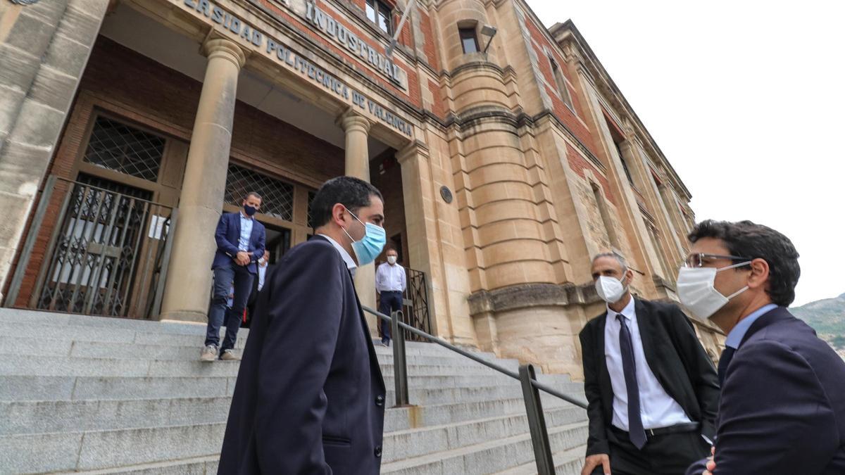 La antigua Escuela Industrial de Alcoy seguirá formando alumnos