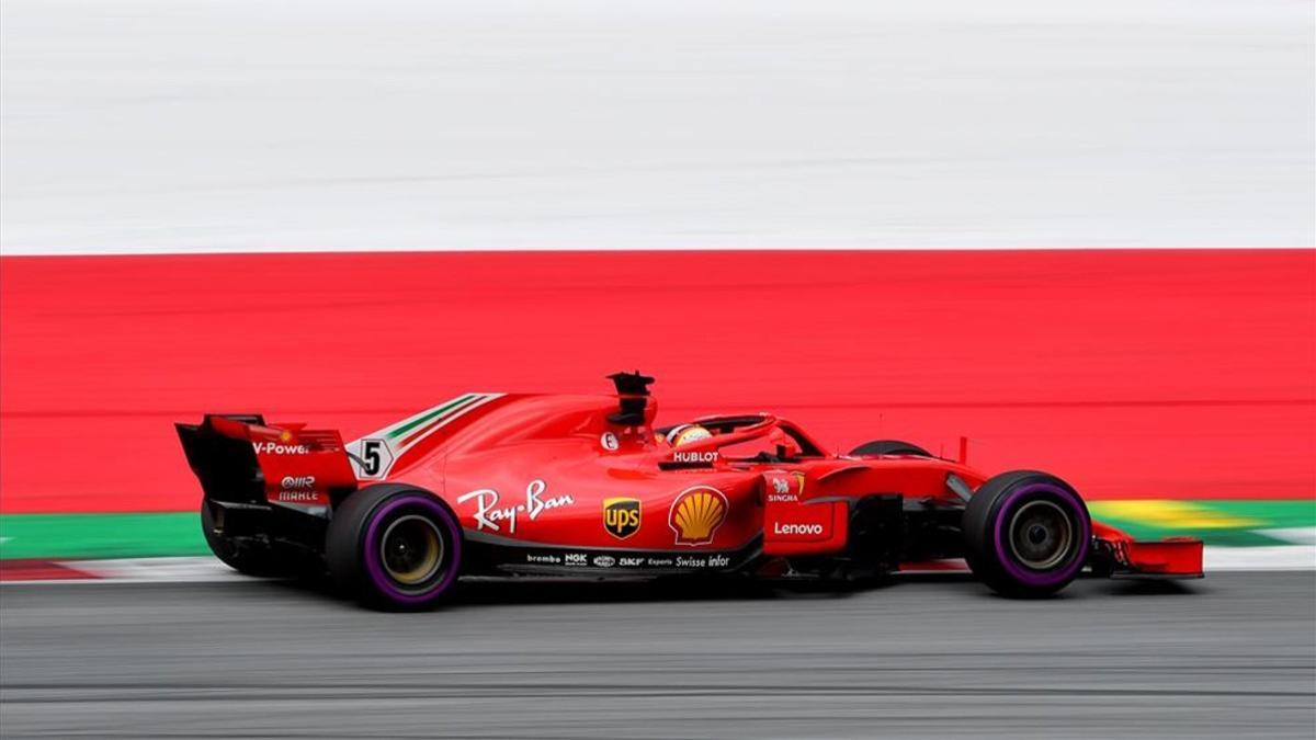 Vettel hace récord de la pista en el Libre3