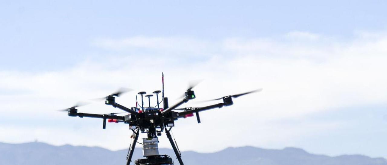 Vuelo de un dron en Las Palmas de Gran Canaria.