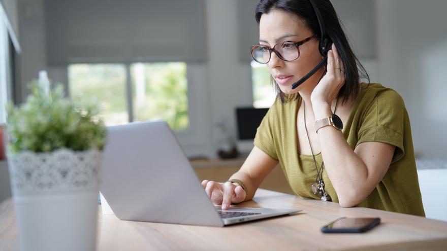 Se buscan teleoperadores/as con alemán C1 para teletrabajar en Mallorca