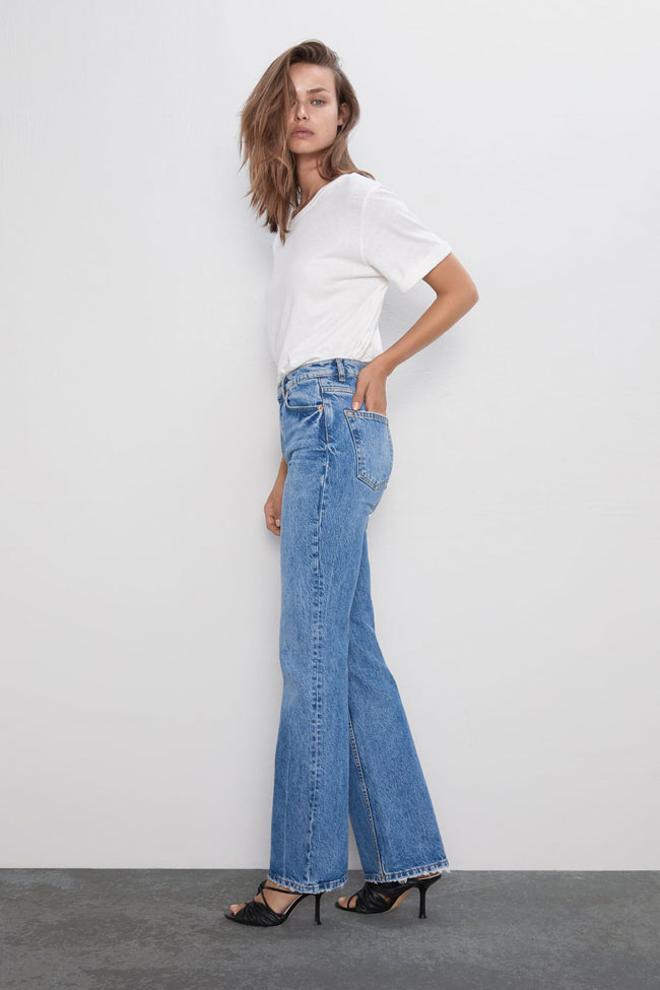 Pantalón 'Bootcut true blue' de Zara