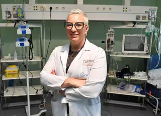 La Unidad de Quemados, otro «hospital» dentro del Chuac : «Aquí se crea un vínculo fuerte»