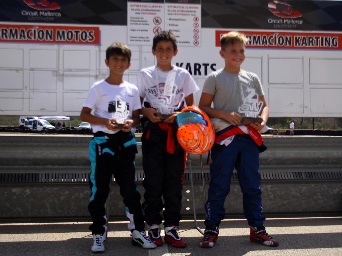 Podio de la categoría mini en el Campeonato Balear de Karting en Llucmajor