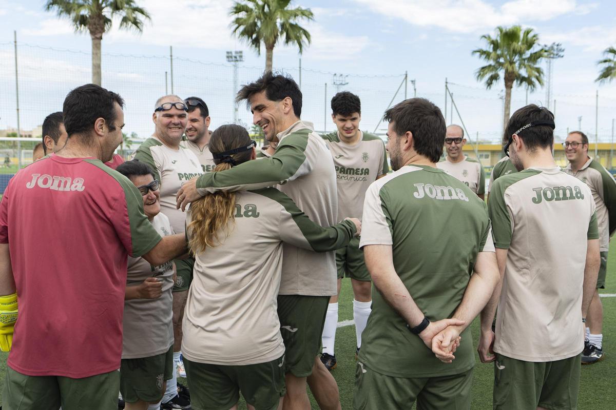Gerard Moreno Equipo EDI Villarreal (18)