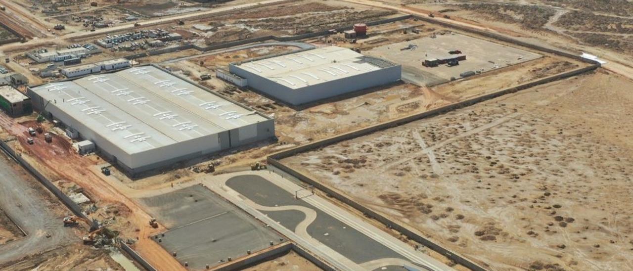 La factoría de Stellantis en Argelia, en construcción.