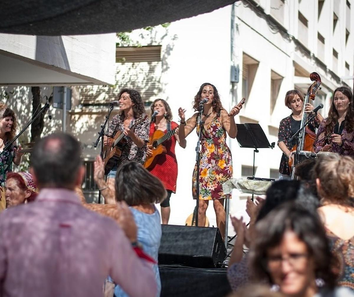 La formació Alaire, en un vermut musical organitzat per l'agència.