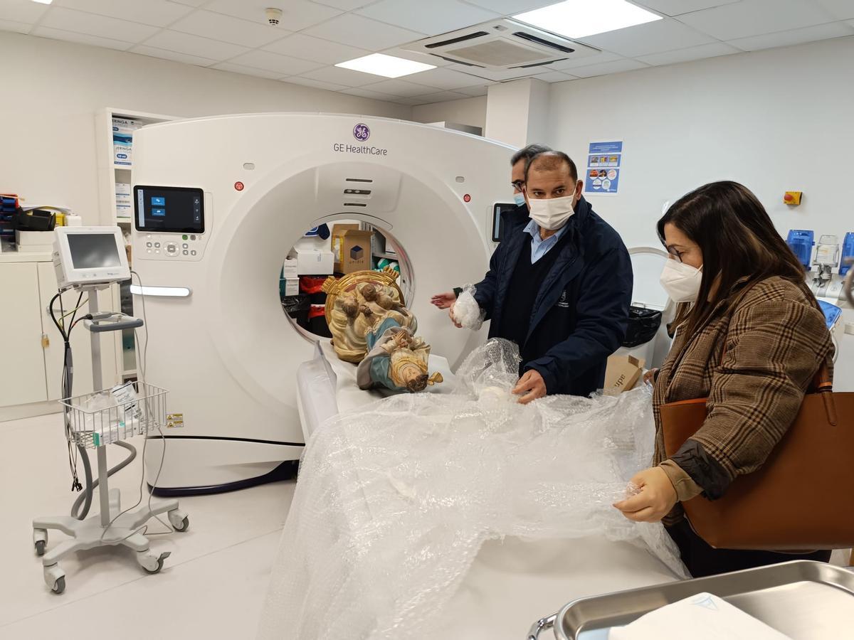 Prueba que se le practicaba a la Purísima de Crevillent