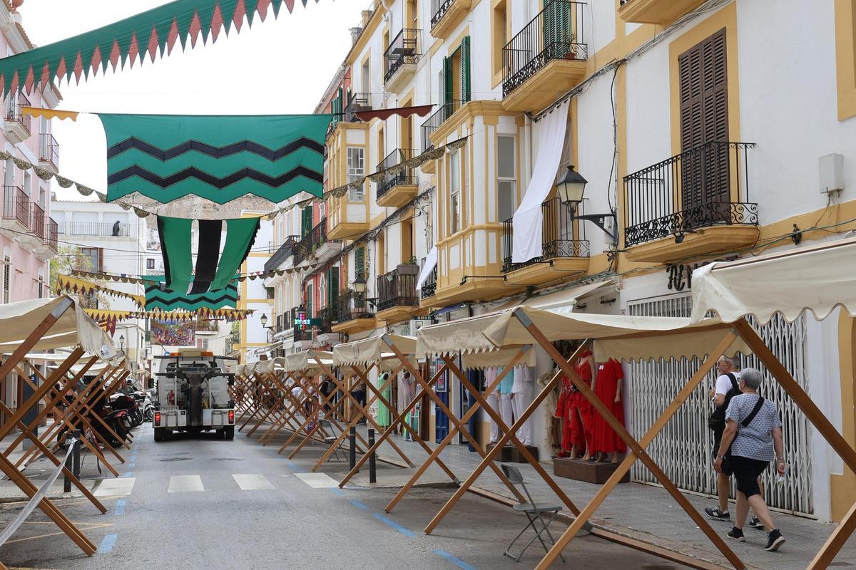 Preparativos de la Ibiza Medieval. Preparativos de la Ibiza Medieval.
