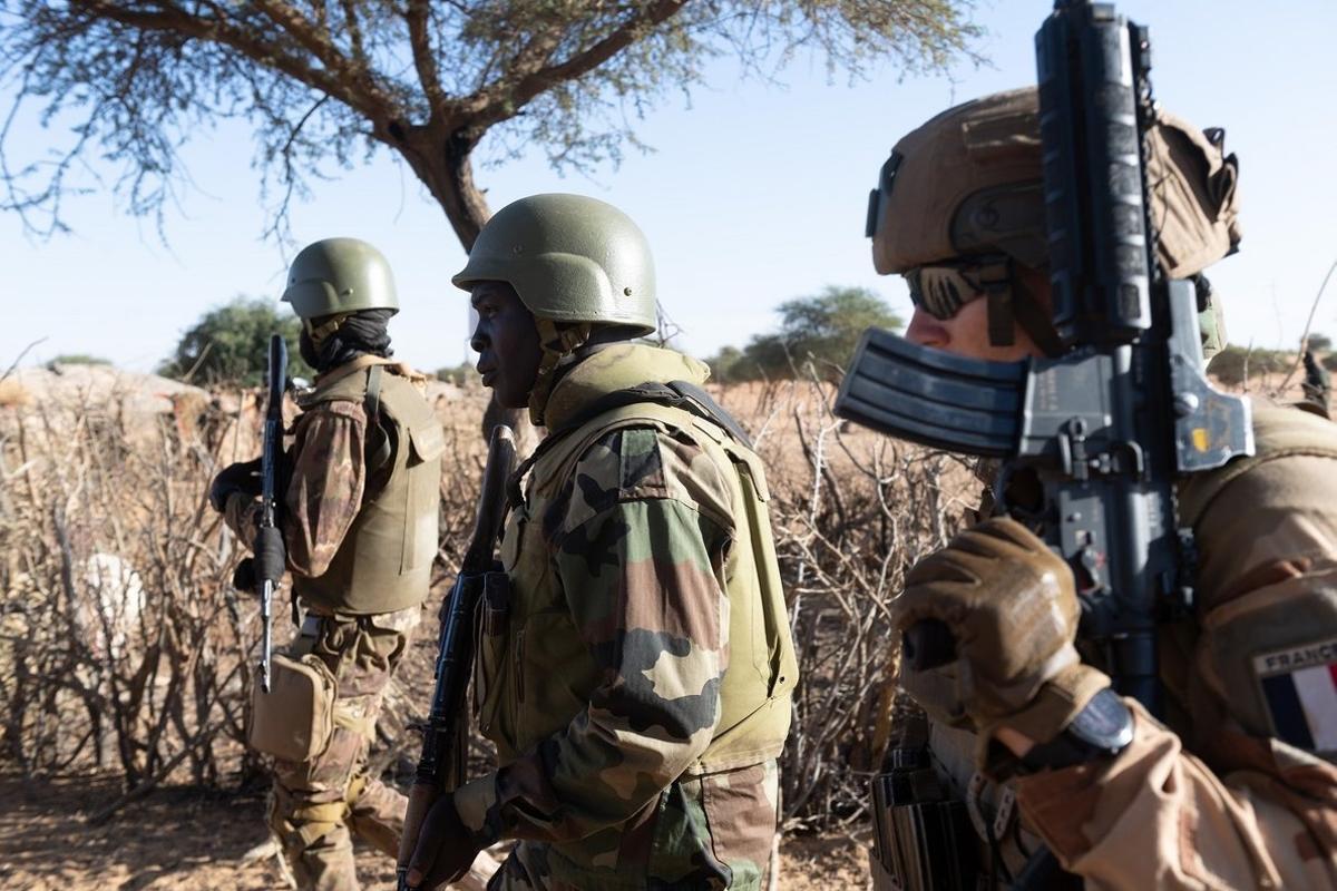 13/01/2020 Militar francÃ©s de la OperaciÃ³n Barkhane en MalÃ­