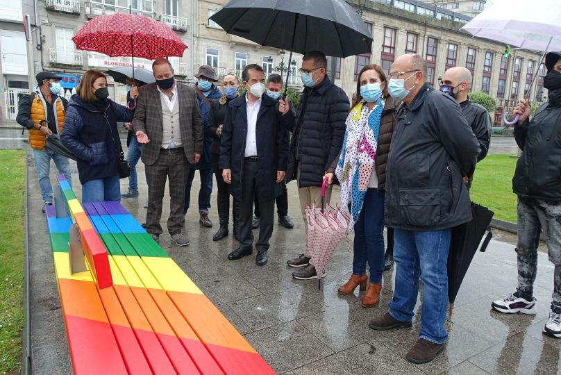 Así es el primer banco LGTBI de Vigo