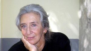 La poeta Clara Janés.