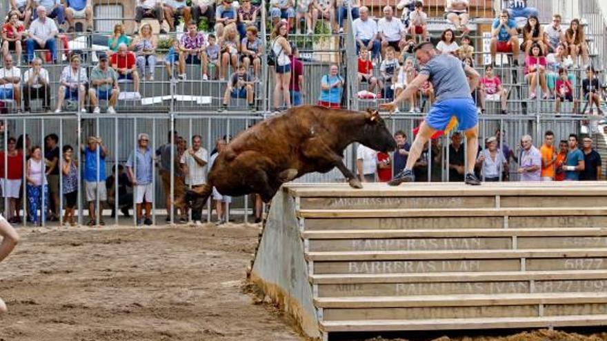 Tarde de toros en Gilet.