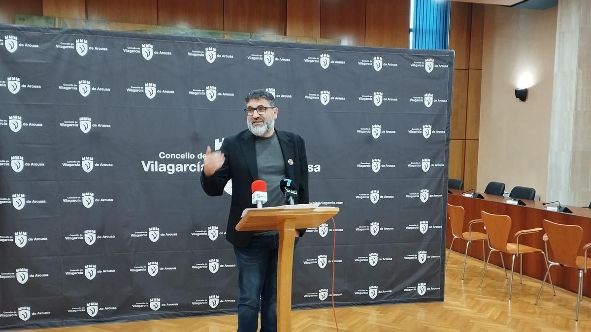 Juan Fajardo, en el salón de plenos de Vilagarcía.