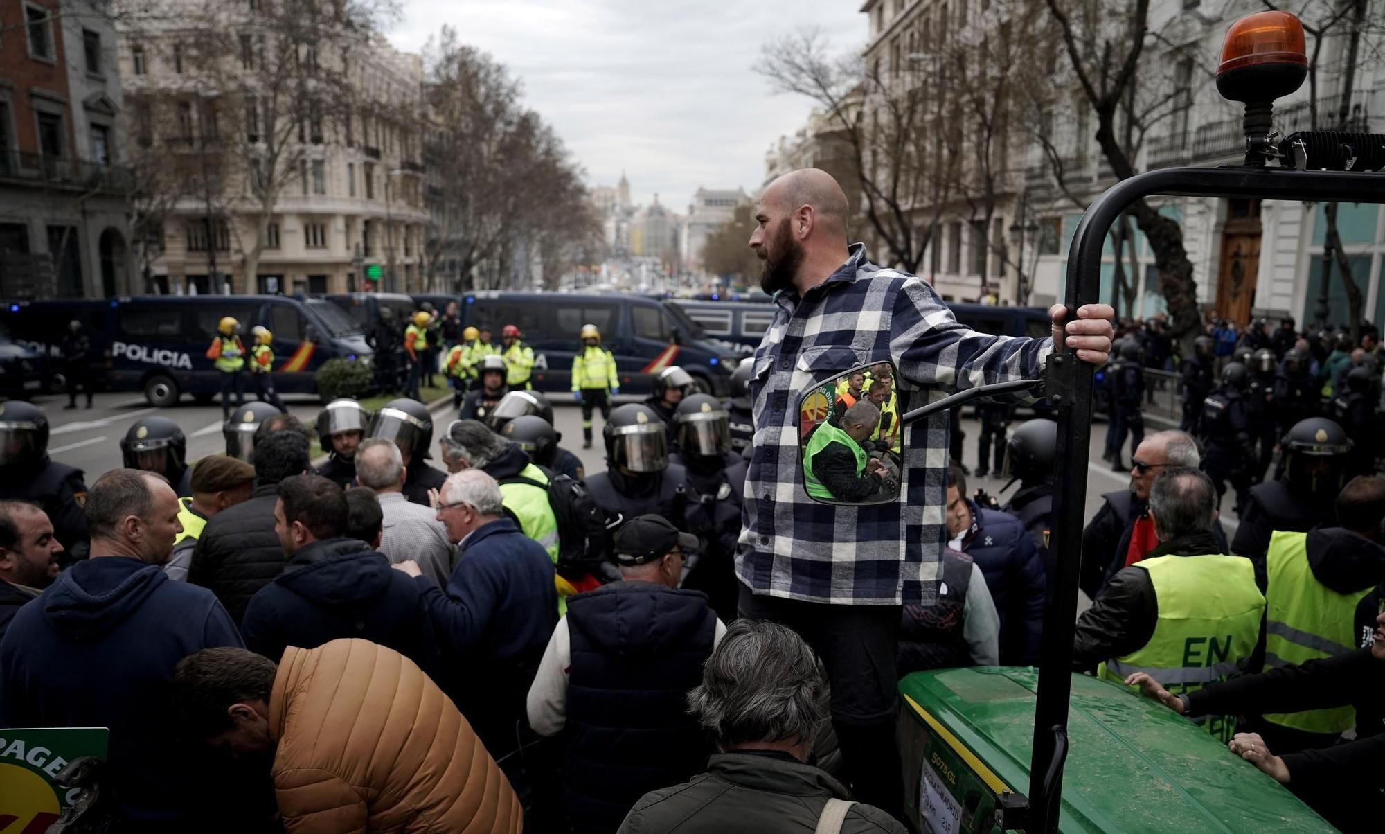 Manifestación de agricultores en Madrid, en imágenes