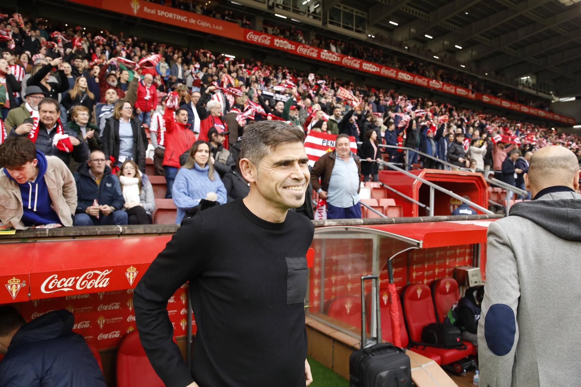 En imágenes: el encuentro entre el Sporting de Gijón y el Huesca