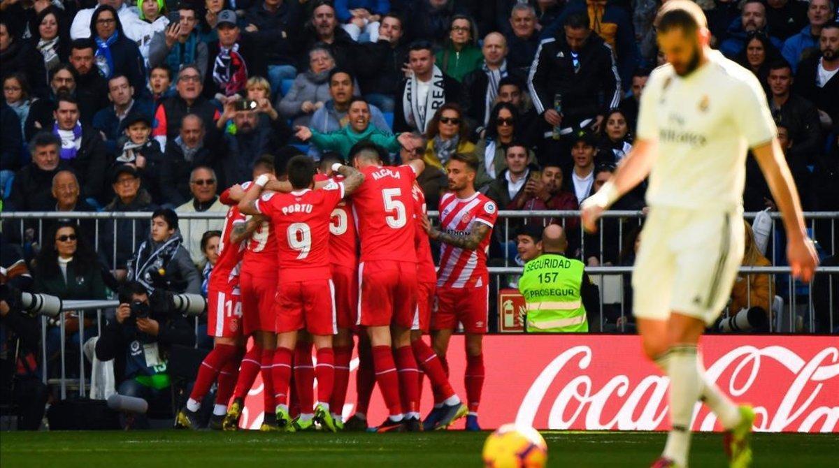 rpaniagua47001554 girona s players celebrate after scoring a penalty during th190217140930