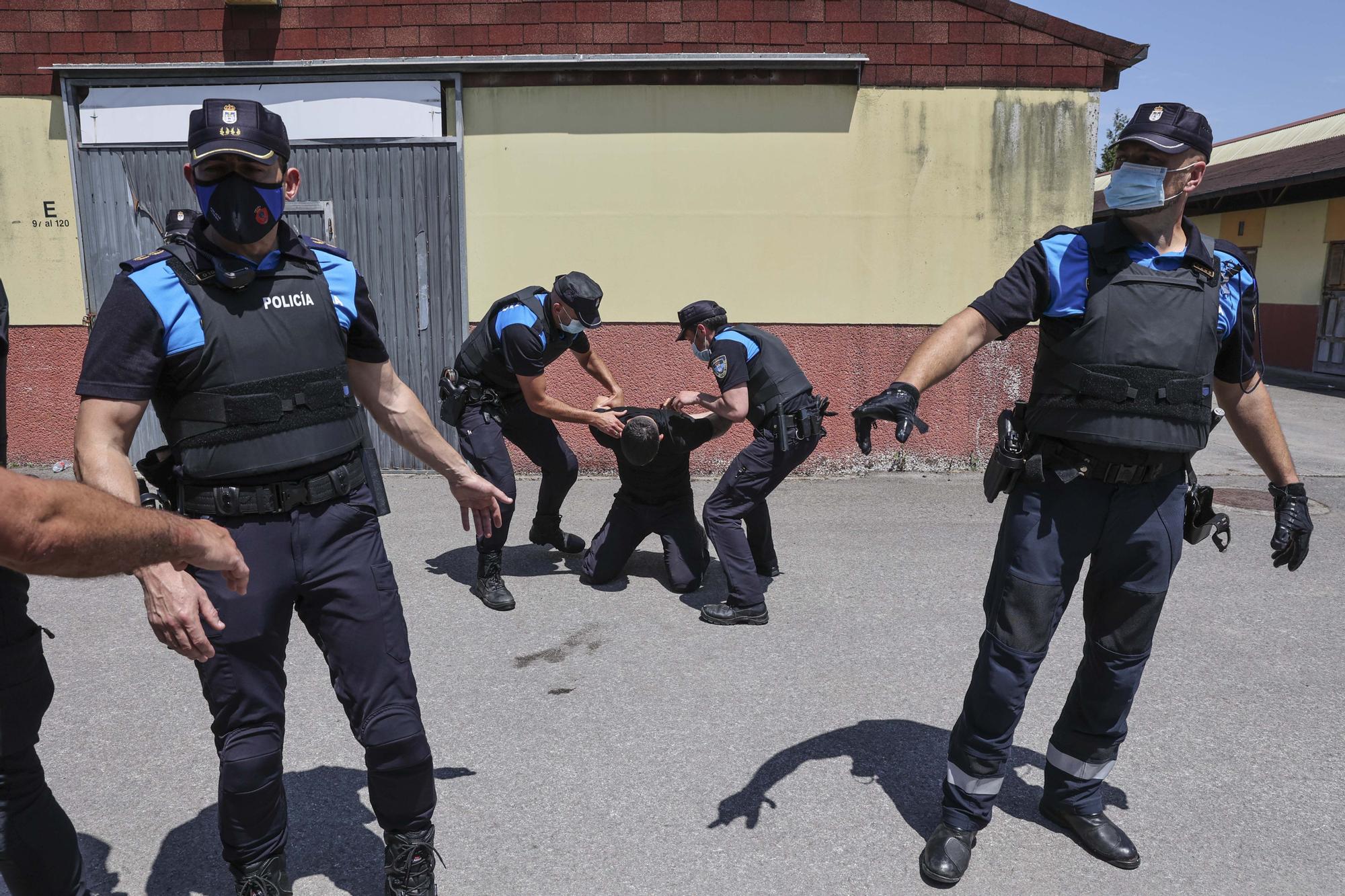 Un nuevo instante de los ejercicios policiales.