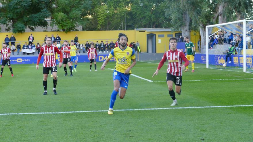 El CD Acero vuelve a ganar, después de dos meses y medio